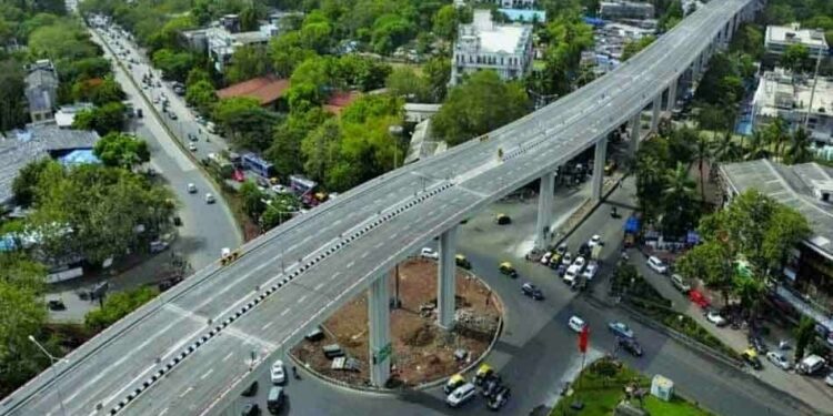 Patratu-Overbridge-construction