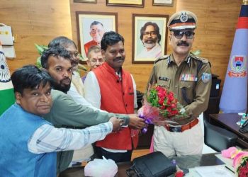 Central Sarna Committee delegation met DGP