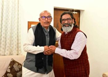 CM-Hemant-Soren-meet-Speaker