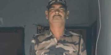 Havildar-died-while-returning-from-duty-salute-given-in-police-line-palamu-jap8